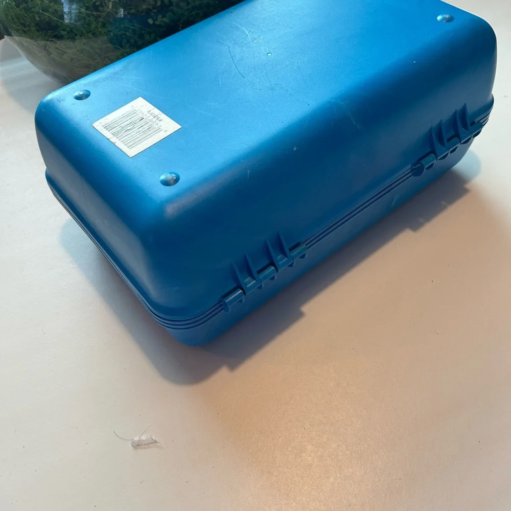 Vintage Caboodles Blue 2602 Makeup Organizer